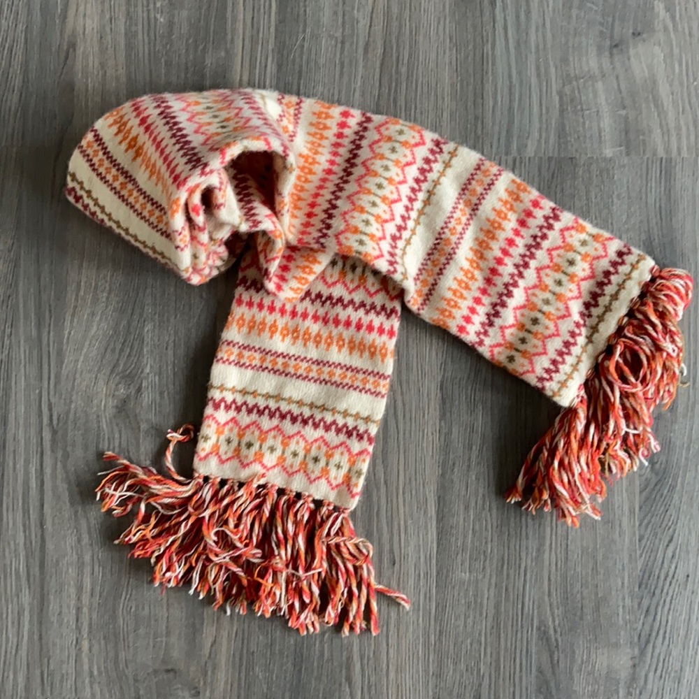 American Eagle Outfitters lambs wool scarf